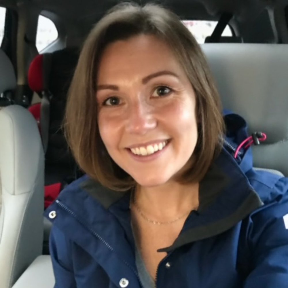 Meet your Posher, Danielle